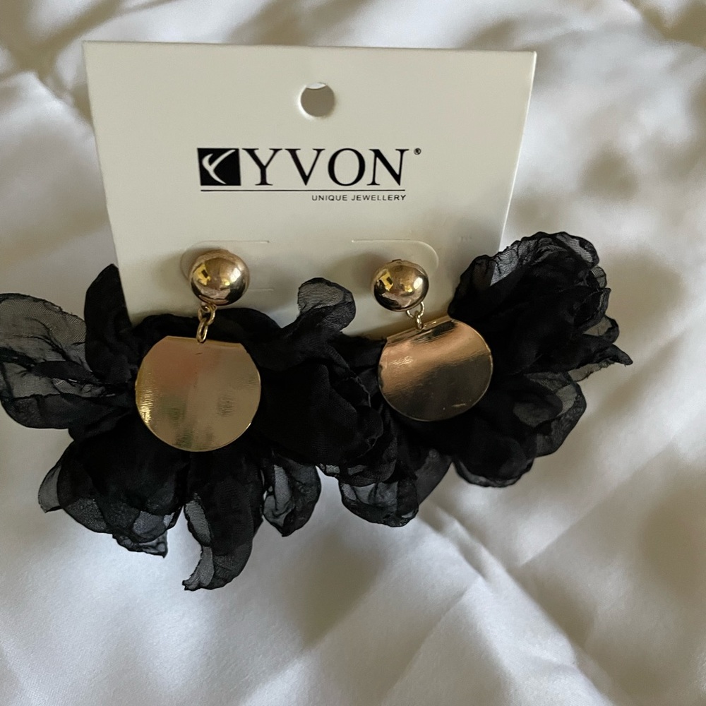 Yvon black satin earrings with gold detail